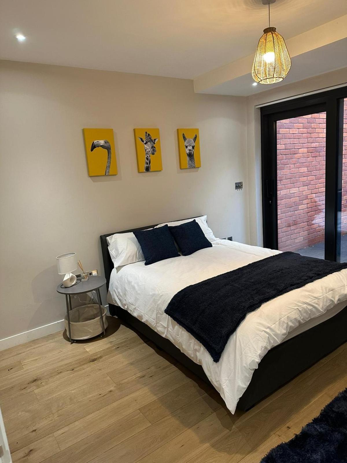 Richardson Deluxe Apartments - 3 Bed Londres Exterior foto